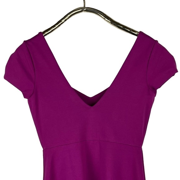 URBAN OUTFITTERS MARIA PONTE STRETCH TULIP SHORT SLEEVE SKATER MINI DRESS - Picture 7 of 13